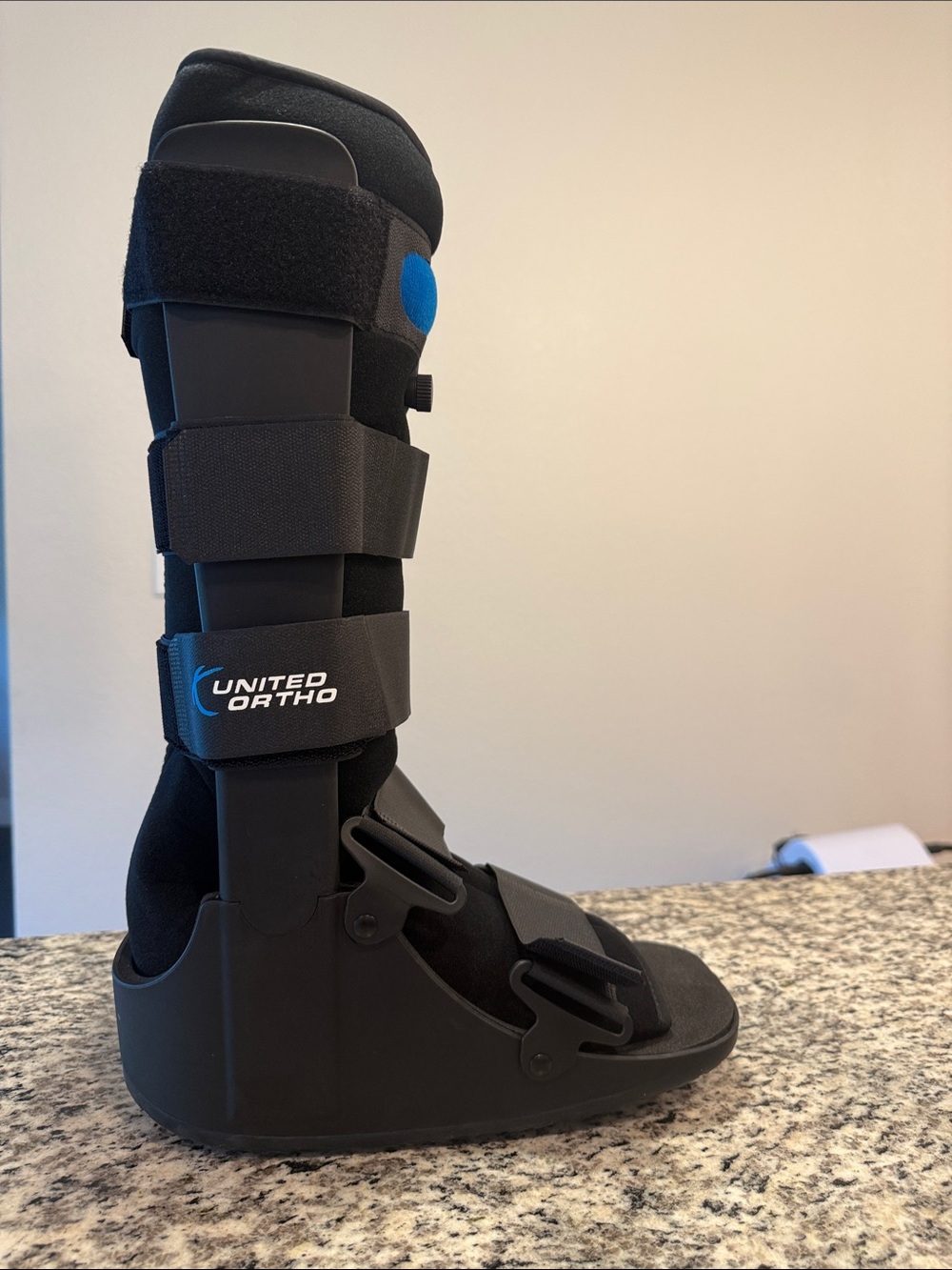 United Ortho Tall Walking Boot in Black | Multi-Strap Support | Full Boot | NWOT